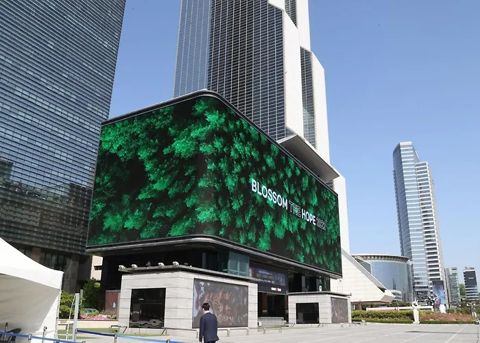 Appartement Gangnam & Sinnonhyeon Beauty Shopping 3br 4 Queen Beds Max 8 Seoel